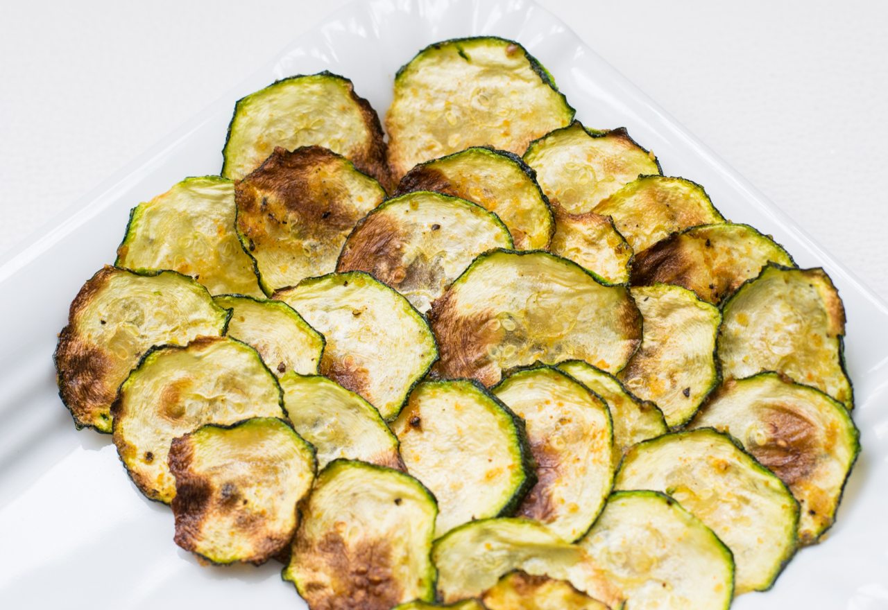 Zucchini Chips Der Gesunde Und Leckere Low Carb Snack Abnehmtipps Abnehmtricks Bennys Low Carb Abnehmblog