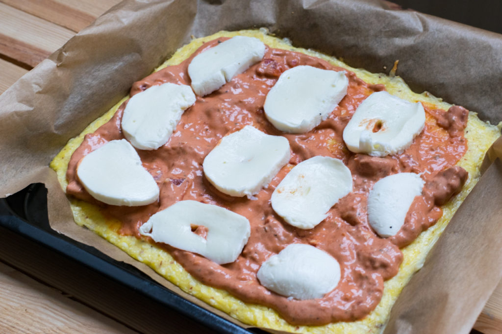 Low Carb Pizza Rolle