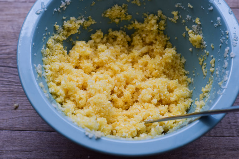 Schneller & Bunter Low Carb Couscous mit Feta