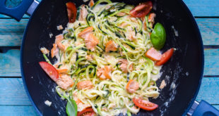 Low Carb One Pot Lachs Znudeln