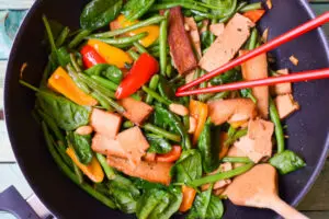 Vegane Asiapfanne 9 768x512 1